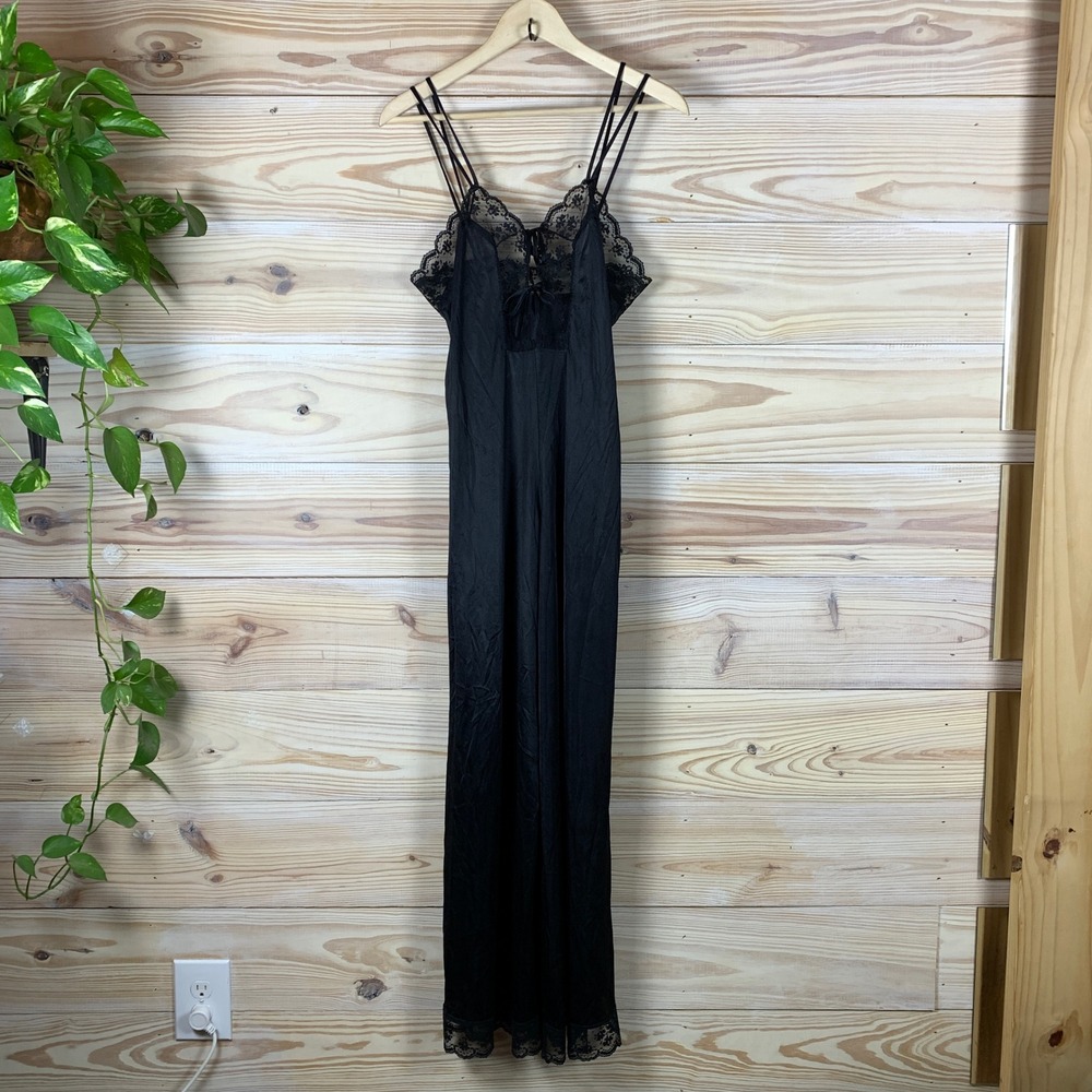 Vintage Lady Cameo Jumpsuit Womens Medium Black‎ Lace Trim Wide Leg Whimsigoth